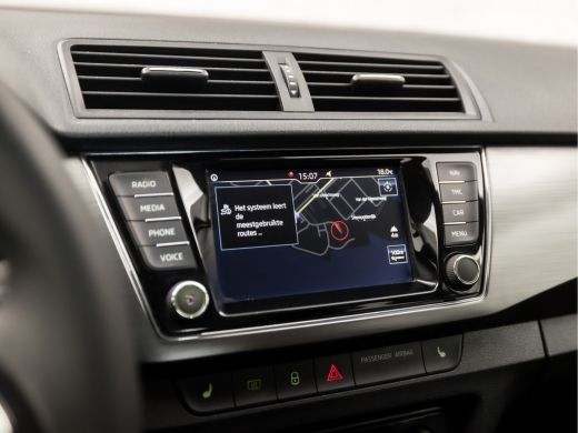 Skoda Fabia Combi 1.0 Sport (APPLE CARPLAY, NAVIGATIE, CLIMATE, STOELVERWARMING, SPORTSTOELEN, PARKEERSENSORE... ActivLease financial lease