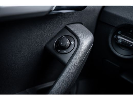 Skoda Octavia Combi 1.5 TSI Greentech Business Edition | Airco (automatisch) | Cruise control | Extra getint glas ActivLease financial lease