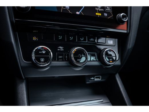 Skoda Octavia Combi 1.5 TSI Greentech Business Edition | Airco (automatisch) | Cruise control | Extra getint glas ActivLease financial lease