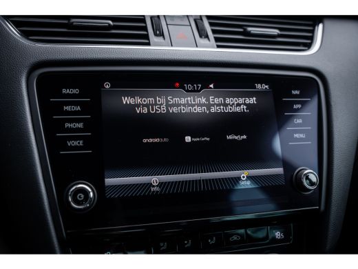 Skoda Octavia Combi 1.5 TSI Greentech Business Edition | Airco (automatisch) | Cruise control | Extra getint glas ActivLease financial lease