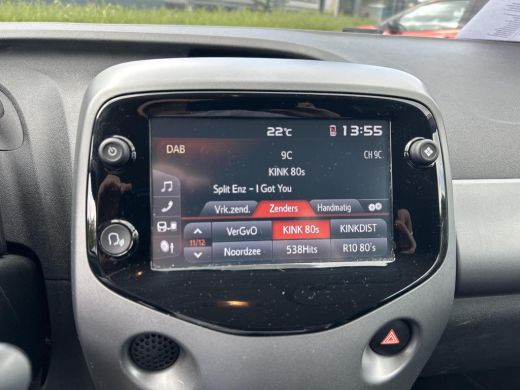 Toyota Aygo 1.0 VVT-i x-joy ActivLease financial lease