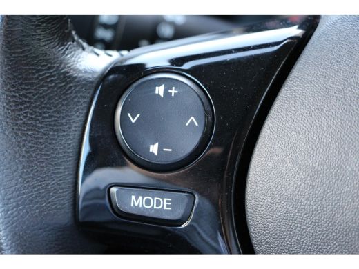 Toyota Aygo 1.0 VVT-i x-play **AIRCO/ BLUETOOTH/ PARKEERCAMERA** ActivLease financial lease
