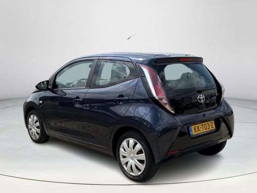 Toyota Aygo 1.0 VVT-i x-play **AIRCO/ BLUETOOTH/ PARKEERCAMERA** ActivLease financial lease