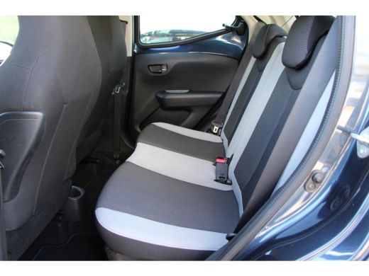 Toyota Aygo 1.0 VVT-i x-play **AIRCO/ BLUETOOTH/ PARKEERCAMERA** ActivLease financial lease