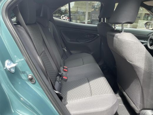 Toyota Yaris Cross 1.5 Hybrid 115 Dynamic | Comfort Pack | Nieuw uit voorraad leverbaar | ActivLease financial lease