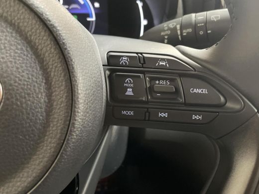 Toyota Yaris Cross 1.5 Hybrid 115 Dynamic | Comfort Pack | Nieuw uit voorraad leverbaar | ActivLease financial lease
