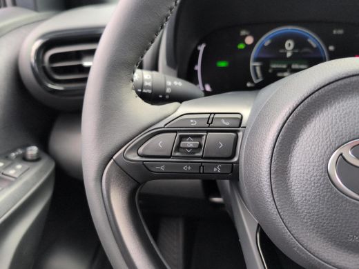 Toyota Yaris Cross 1.5 Hybrid 115 Dynamic | Android Auto | Apple Carplay | NIEUWE Auto ActivLease financial lease