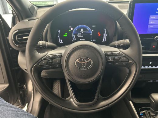 Toyota Yaris Cross 1.5 Hybrid 115 First Edition ActivLease financial lease