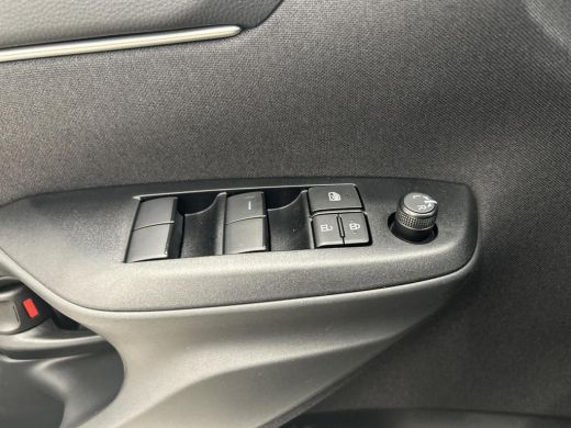 Toyota Yaris Cross 1.5 Hybrid 115 First Edition ActivLease financial lease