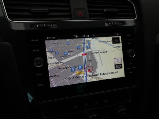 Volkswagen e-Golf E-DITION 136pk Navigatie Camera Acc Led 139 ActivLease financial lease