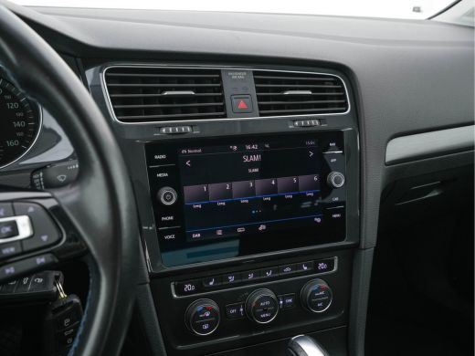 Volkswagen e-Golf E-DITION Aut. *HEAT-PUMP | ADAPTIVE-CRUISE | FULL-LED | DAB+ | NAVI-FULLMAP | CARPLAY | HEATED-CO... ActivLease financial lease