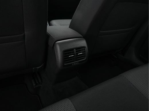 Volkswagen e-Golf E-DITION Aut. *HEAT-PUMP | ADAPTIVE-CRUISE | FULL-LED | DAB+ | NAVI-FULLMAP | CARPLAY | HEATED-CO... ActivLease financial lease