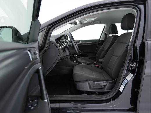 Volkswagen e-Golf E-DITION Aut. *HEAT-PUMP | ADAPTIVE-CRUISE | FULL-LED | DAB+ | NAVI-FULLMAP | CARPLAY | HEATED-CO... ActivLease financial lease