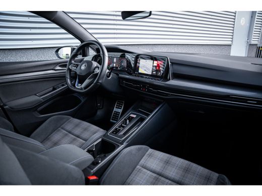 Volkswagen Golf 1.4 eHybrid GTE | Apple Carplay/Android Auto|telefoonintegratie premium | Cruise control adaptief... ActivLease financial lease