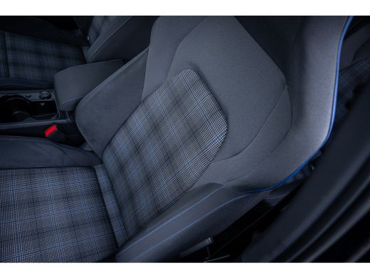 Volkswagen Golf 1.4 eHybrid GTE | Apple Carplay/Android Auto|telefoonintegratie premium | Cruise control adaptief... ActivLease financial lease