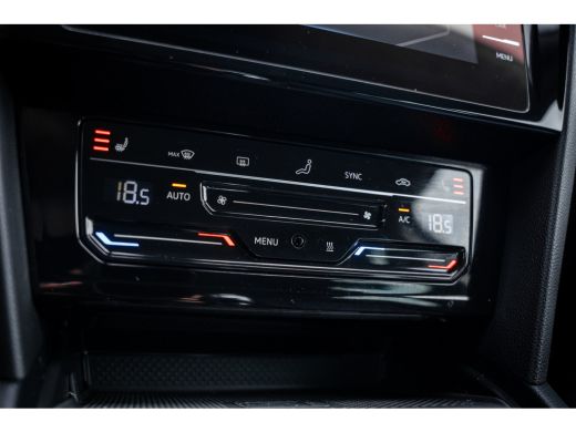 Volkswagen Passat Variant 1.4 TSI PHEV GTE Business | Achteruitrijcamera | Trekhaak elektrisch uitklapbaar | Winter... ActivLease financial lease