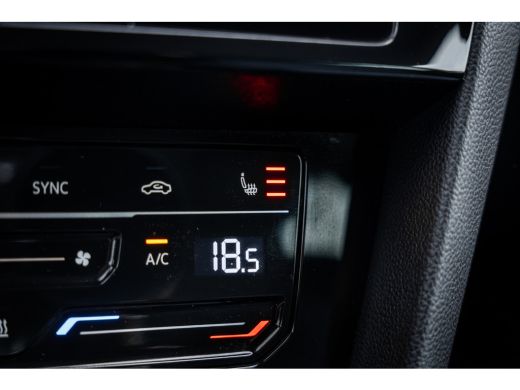 Volkswagen Passat Variant 1.4 TSI PHEV GTE Business | Achteruitrijcamera | Trekhaak elektrisch uitklapbaar | Winter... ActivLease financial lease