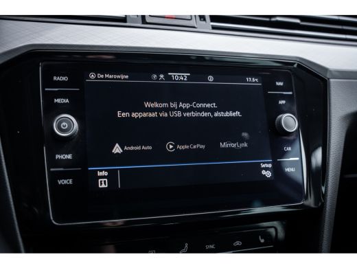 Volkswagen Passat Variant 1.4 TSI PHEV GTE Business | Achteruitrijcamera | Trekhaak elektrisch uitklapbaar | Winter... ActivLease financial lease