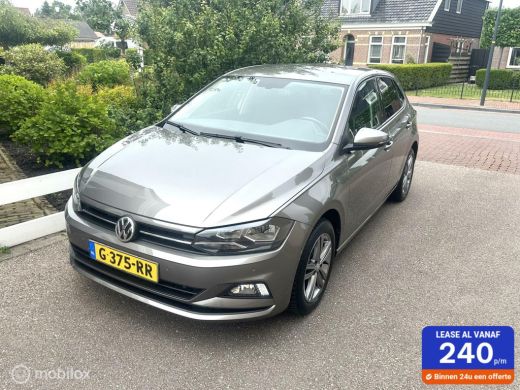 Volkswagen Polo 1.0 TSI 95pk Comfortline Business CLIMATE CONTROLE CARPLAY ACHTERUITRIJ CAMERA ADAPTIVE CRUISE CO... Volkswagen Polo 1.0 TSI 95pk Comfortline Business CLIMATE CONTROLE CARPLAY ACHTERUITRIJ CAMERA ADAPTIVE CRUISE CO...