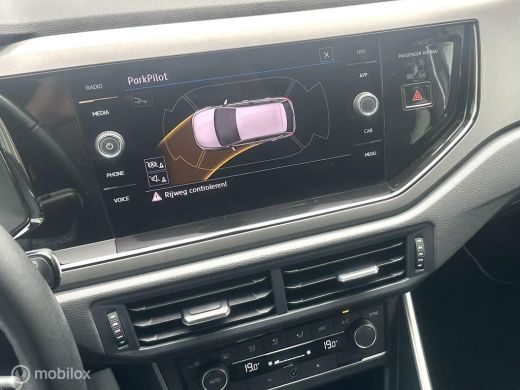 Volkswagen Polo 1.0 TSI 95pk Comfortline Business CLIMATE CONTROLE CARPLAY ACHTERUITRIJ CAMERA ADAPTIVE CRUISE CO... ActivLease financial lease