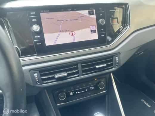 Volkswagen Polo 1.0 TSI 95pk Comfortline Business CLIMATE CONTROLE CARPLAY ACHTERUITRIJ CAMERA ADAPTIVE CRUISE CO... ActivLease financial lease