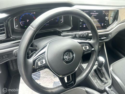 Volkswagen Polo 1.0 TSI 95PK COMFORTLINE PARKEERSENSOREN ADAPTIVE CRUISE CONTROLE CARPLAY 17 INCH VELGEN MOOIE AU... ActivLease financial lease