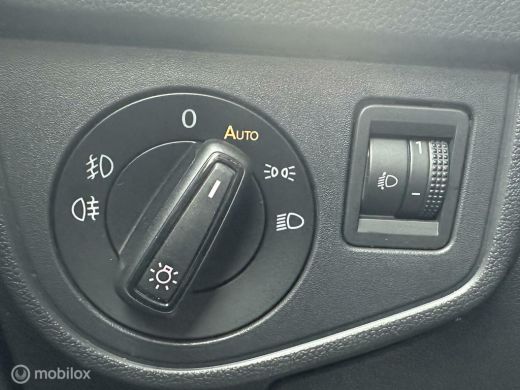 Volkswagen Polo 1.0 TSI 95PK COMFORTLINE PARKEERSENSOREN ADAPTIVE CRUISE CONTROLE CARPLAY 17 INCH VELGEN MOOIE AU... ActivLease financial lease