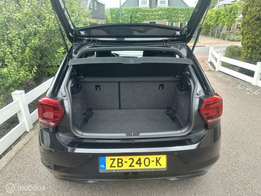 Volkswagen Polo 1.0 TSI 95PK COMFORTLINE PARKEERSENSOREN ADAPTIVE CRUISE CONTROLE CARPLAY 17 INCH VELGEN MOOIE AU... ActivLease financial lease