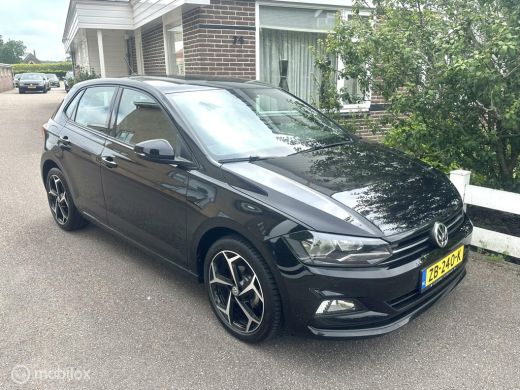 Volkswagen Polo 1.0 TSI 95PK COMFORTLINE PARKEERSENSOREN ADAPTIVE CRUISE CONTROLE CARPLAY 17 INCH VELGEN MOOIE AU... ActivLease financial lease