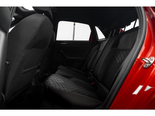 Volkswagen Polo R-Line Edition | 'App-Connect' draadloze smartphone integratie | Achterlichten LED | Afstandscont... ActivLease financial lease
