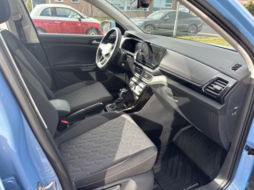 Volkswagen T-Cross 1.0 TSI App Connect ActivLease financial lease