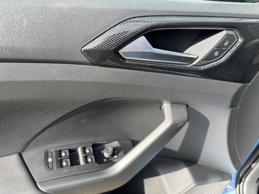 Volkswagen T-Cross 1.0 TSI App Connect ActivLease financial lease