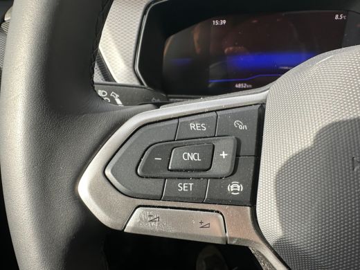 Volkswagen T-Cross 1.0 TSI App Connect ActivLease financial lease
