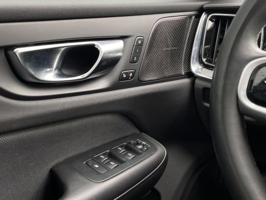 Volvo  S60 2.0 B3 R-Design Styling Kit | 20 inch | Pano | Sportstoel | ActivLease financial lease