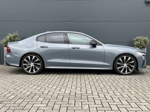 Volvo  S60 2.0 B3 R-Design Styling Kit | 20 inch | Pano | Sportstoel | ActivLease financial lease