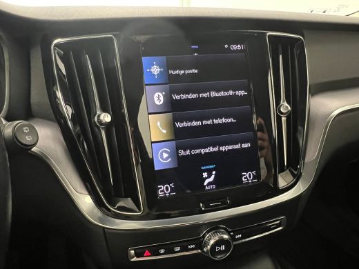 Volvo  V60 B3 Business Pro | Achteruitrijcamera | Audio installatie premium | Cruise control adaptief met St... ActivLease financial lease