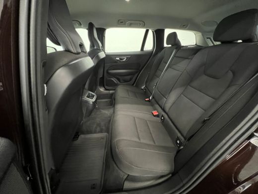 Volvo  V60 B3 Business Pro | Achteruitrijcamera | Audio installatie premium | Cruise control adaptief met St... ActivLease financial lease