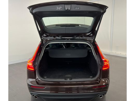 Volvo  V60 B3 Business Pro | Achteruitrijcamera | Audio installatie premium | Cruise control adaptief met St... ActivLease financial lease