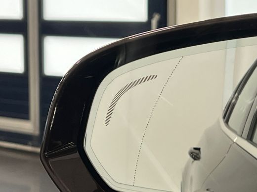 Volvo  V60 B3 Business Pro | Achteruitrijcamera | Audio installatie premium | Cruise control adaptief met St... ActivLease financial lease