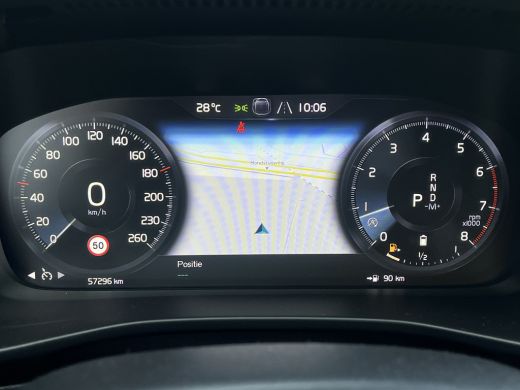 Volvo  XC40 2.0 B4 R-Design | Achteruitrijcamera | Audio installatie premium | Extra getint glas ActivLease financial lease