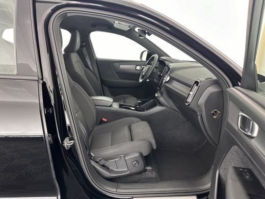 Volvo  XC40 Recharge Core [ 3-Fase ] (INCL-BTW) Aut. *FULL-LED | NAVI-FULLMAP | CAMERA | KEYLESS | HEATED-SPO... ActivLease financial lease