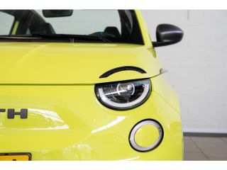 Fiat 500 Abarth C Turismo Scorpion 42 kWh | Cabrio | Design Pack | Sound Pack | Winter Pack | Tech Pack | ...