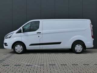 Ford Transit Custom 300 2.0 TDCI L2H1 Trend | Trekhaak | Camera | 3-Zits | CarPlay/Android Auto | Stoelverwarming | V...