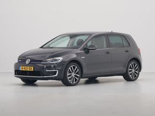 Volkswagen e-Golf E-DITION 136pk Navigatie Camera Acc Led 139