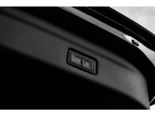 Audi SQ6 SQ6 | Adaptive cruise control | Audi smartphone interface | Audi sound system ActivLease financial lease
