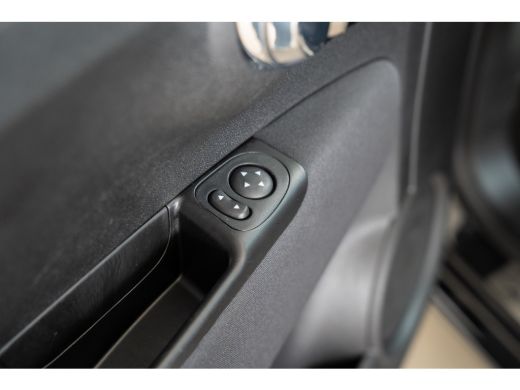 Fiat 500 1.0 Hybrid Dolcevita | Panoramadak | Parkeersensoren | Climate Controle | Apple Carplay & Android... ActivLease financial lease