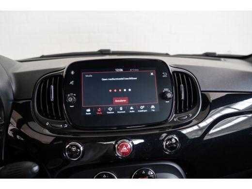 Fiat 500 1.0 Hybrid Dolcevita | Panoramadak | Parkeersensoren | Climate Controle | Apple Carplay & Android... ActivLease financial lease