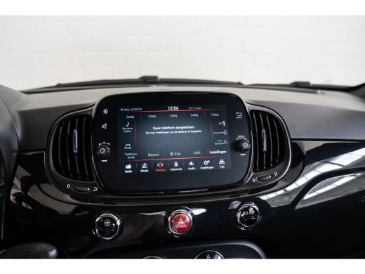 Fiat 500 1.0 Hybrid Dolcevita | Panoramadak | Parkeersensoren | Climate Controle | Apple Carplay & Android... ActivLease financial lease