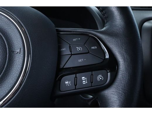 Jeep Renegade 4xe 240 Plug-in Hybrid Electric S | Adaptieve Cruise | LED | Stoel+Stuurverwarming | 19 INCH | Na... ActivLease financial lease