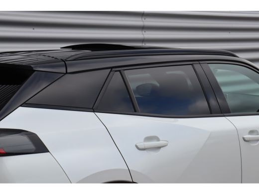Peugeot 2008 1.2 PURETECH 130PK GT PACK / NAVI / LEDER / CLIMA / PDC / 17" LMV / CAMERA / PANO. DAK / PARELMOE... ActivLease financial lease